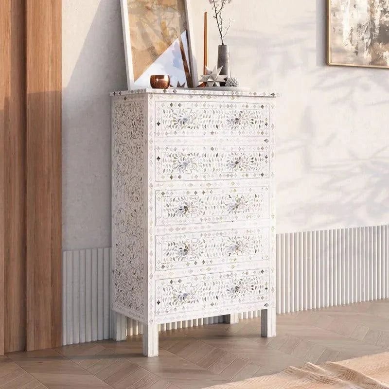 Iris Big chest of drawer in mother of pearl