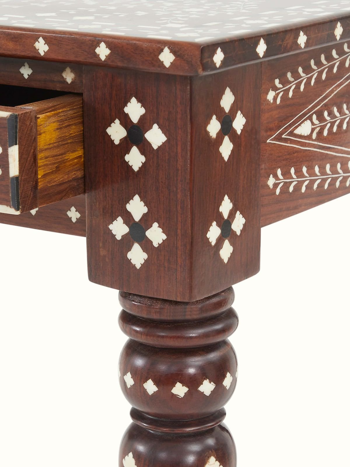 Artisan bone inlay console table by Ashborn furniture | Image 3