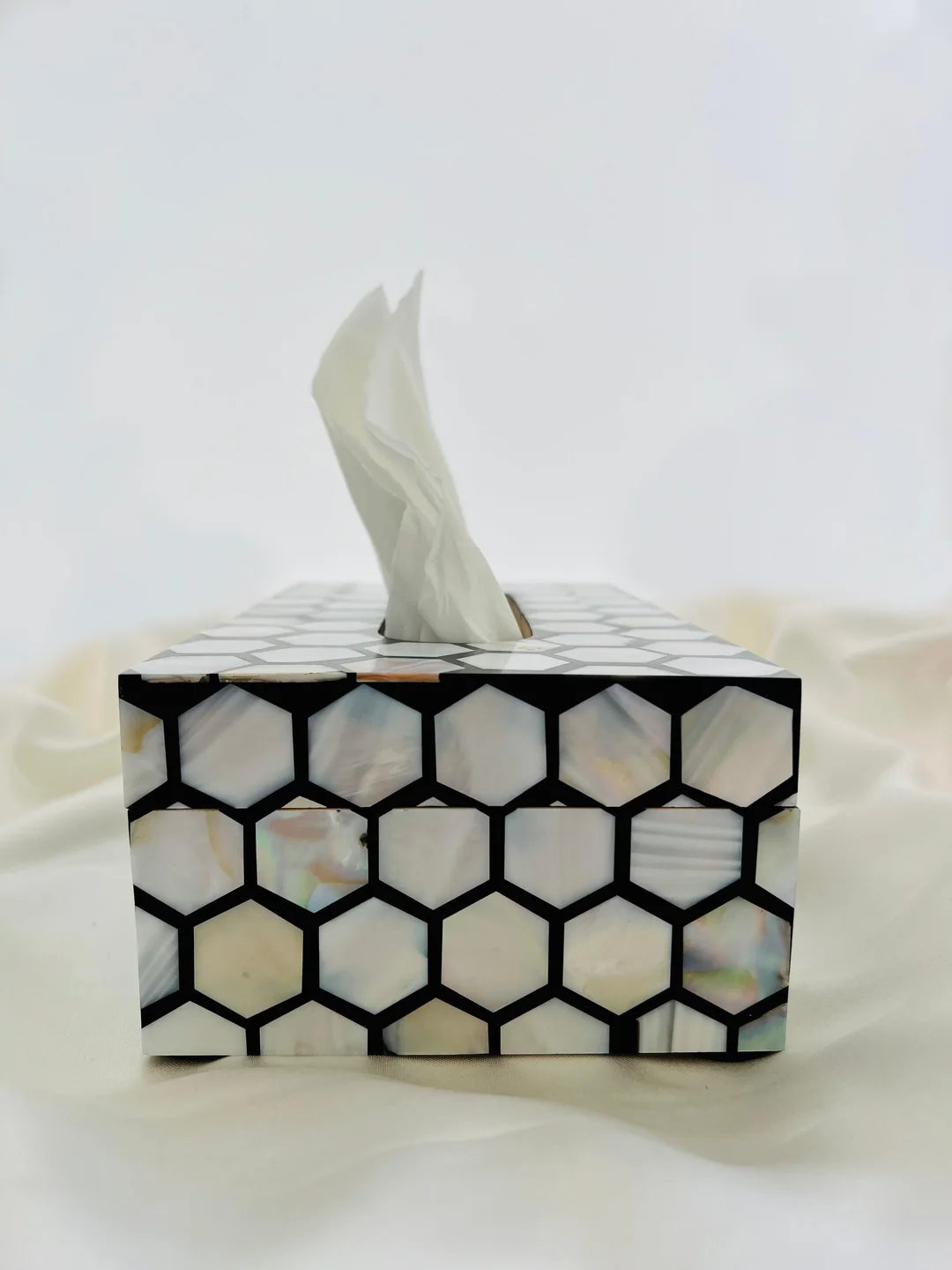 Honey comb pattern tissue boxes by Ashborn furniture | Image 3